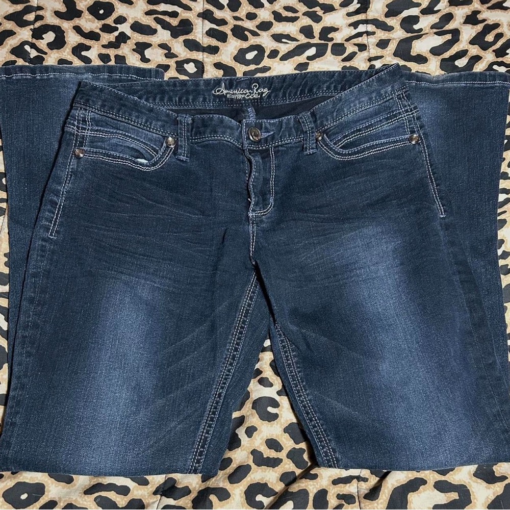 dark wash low rise bootcut jeans
